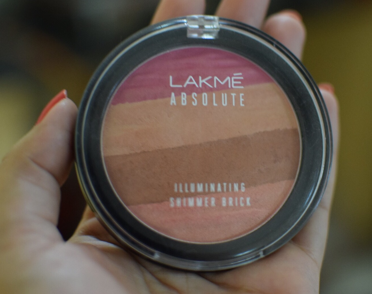 Lakme Absolute Illuminating Blush Shimmer Brick