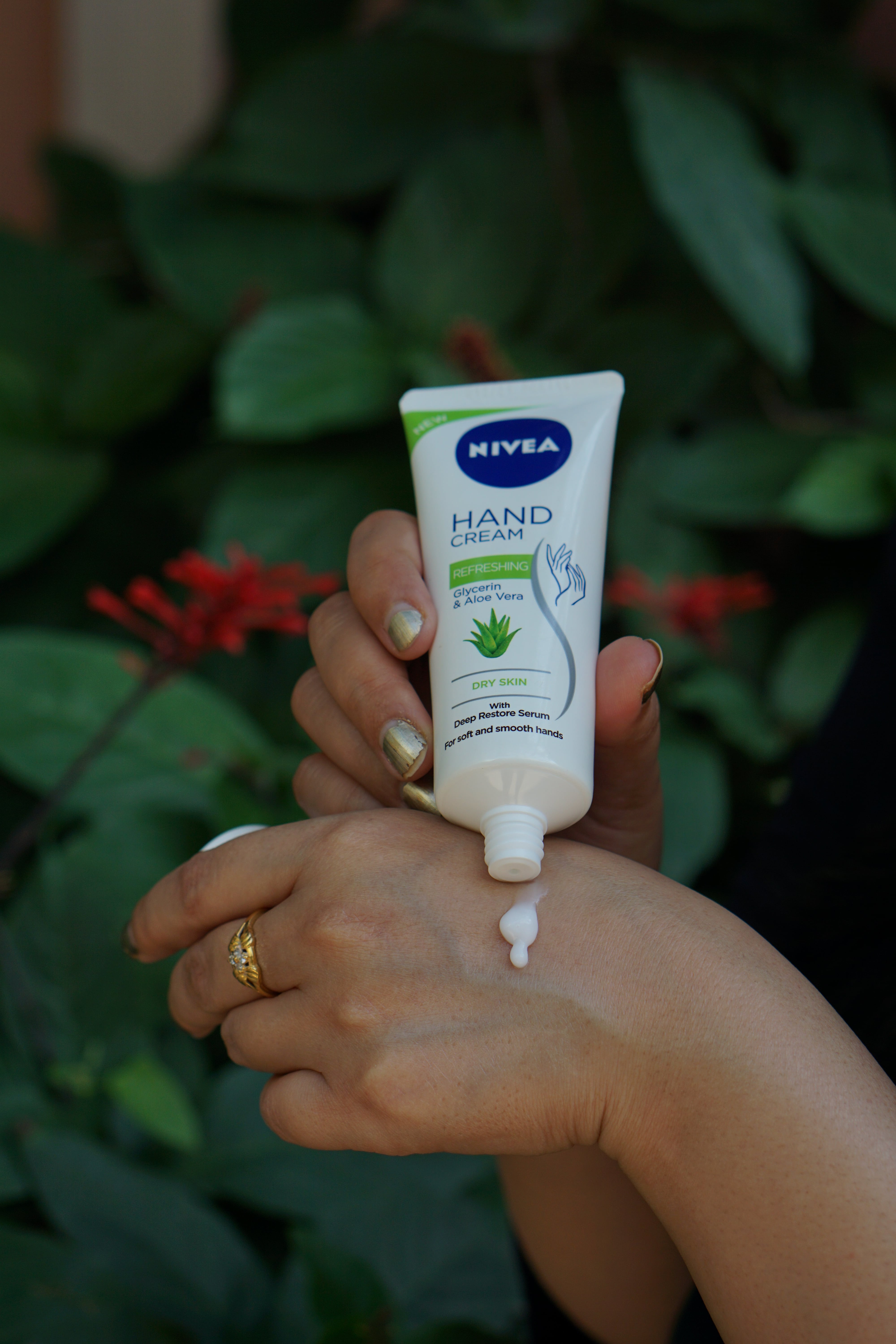 Nivea Hand Cream Refreshing Glycerine & Aloe Vera Review